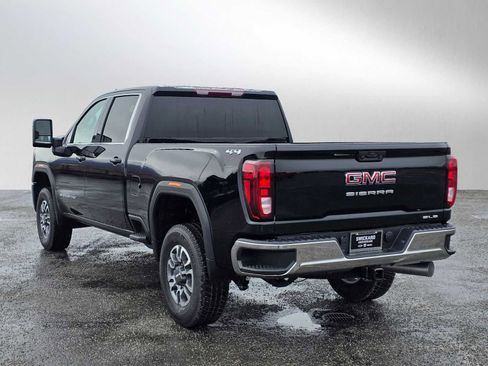 New 2026 GMC Sierra 3500 SLE AWD/4WD image 5