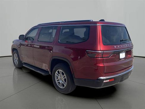 Used 2024 Jeep Wagoneer 4WD image 3