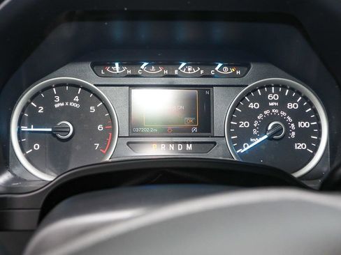 Used 2018 Ford F150 XLT w/ Trailer Tow Package image 15