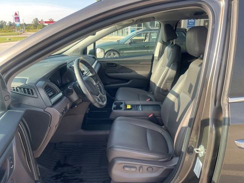 Used 2021 Honda Odyssey EX-L image 12