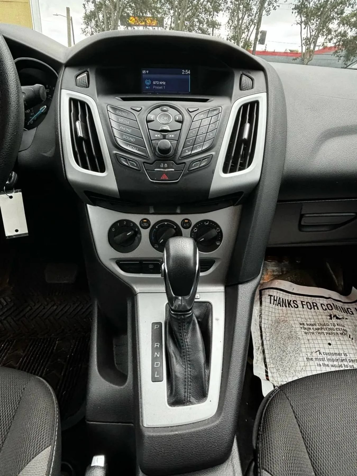 Used 2014 Ford Focus SE FWD image 15