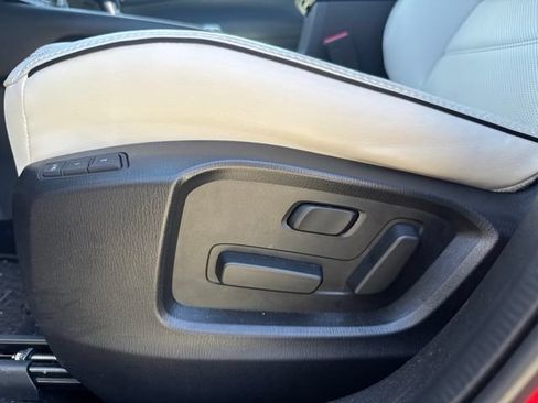 Used 2025 MAZDA CX-5 AWD 2.5 S w/ Preferred Package image 14