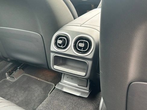 Used 2022 Mercedes-Benz C 300 Sedan w/ Advanced USB Package image 36