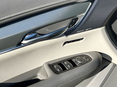 Used 2020 Cadillac XT5 Premium Luxury w/ LPO, Floor Liner Package image 18