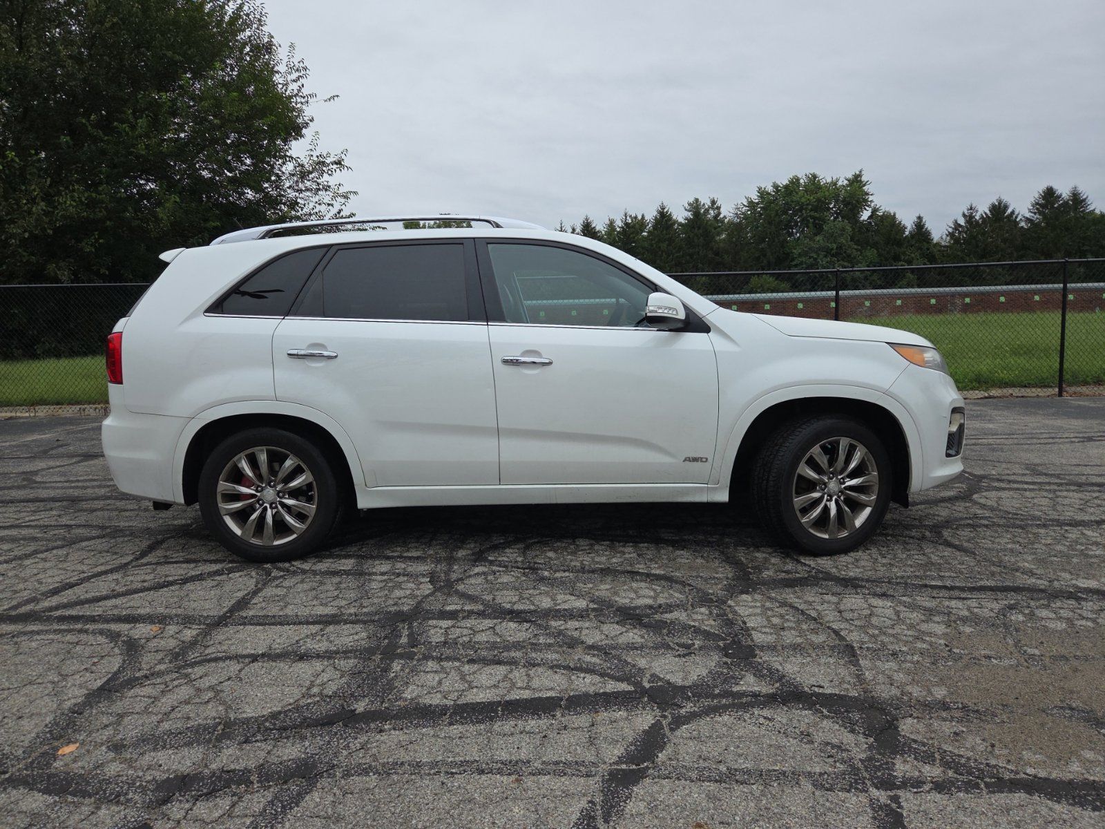 Used 2012 Kia Sorento SX w/ SX Premium Pkg AWD/4WD image 2