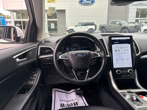 Certified 2024 Ford Edge SEL AWD/4WD image 13