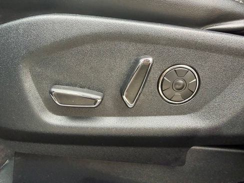 Used 2018 Ford Explorer Platinum AWD/4WD image 14