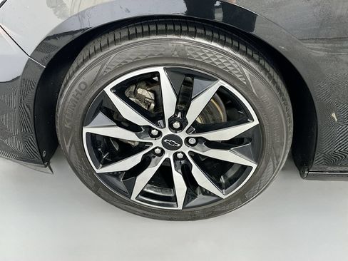 Used 2021 Chevrolet Malibu RS FWD image 35