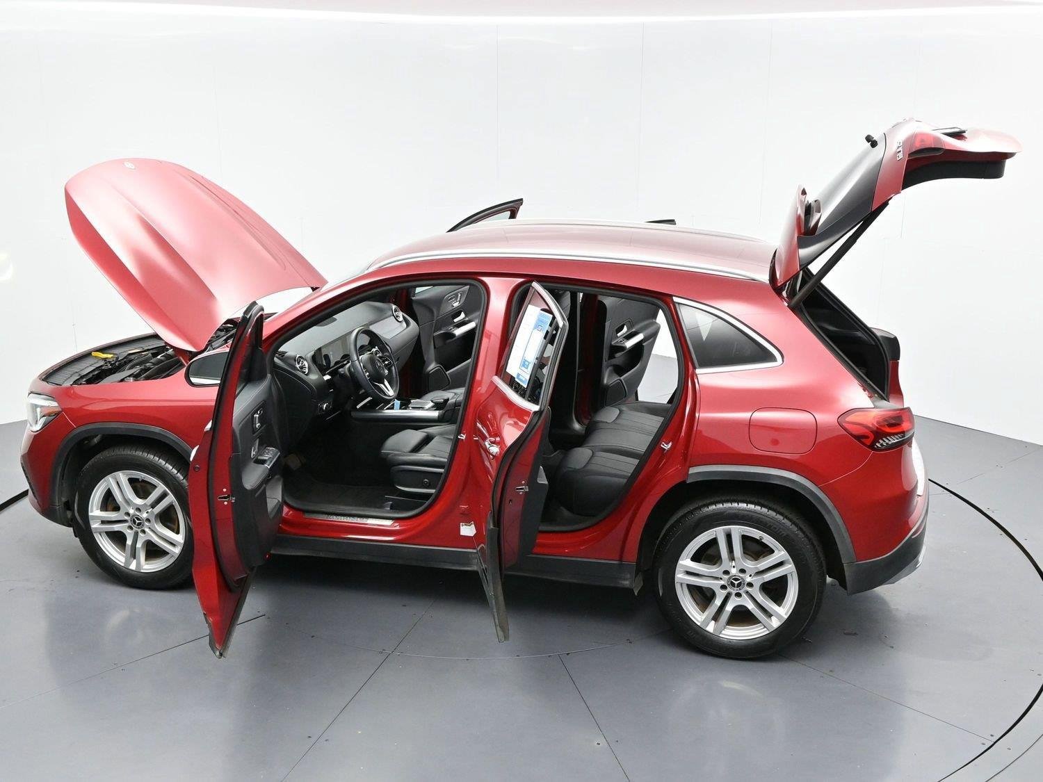 Used 2021 Mercedes-Benz GLA 250 w/ Premium Package image 41