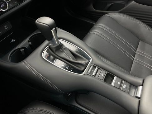 New 2026 Honda HR-V EX-L image 21
