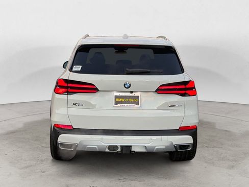 New 2026 BMW X5 xDrive40i w/ Premium Package image 6