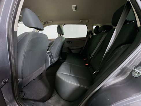 Used 2023 Nissan Rogue S image 26