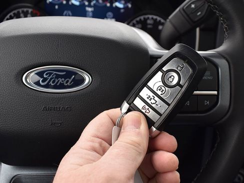 Used 2023 Ford F150 XLT w/ Equipment Group 302A High image 13