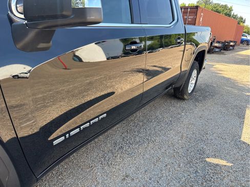 Used 2024 GMC Sierra 1500 SLE AWD/4WD image 13