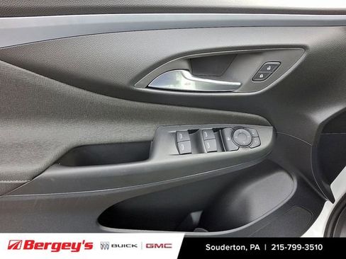 New 2026 Buick Envista Sport Touring w/ Convenience I Package FWD image 9