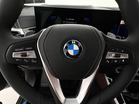 Used 2026 BMW X5 xDrive50e w/ Climate Comfort Package AWD/4WD image 11