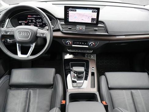Used 2023 Audi Q5 2.0T Prestige w/ Prestige Package AWD/4WD image 14