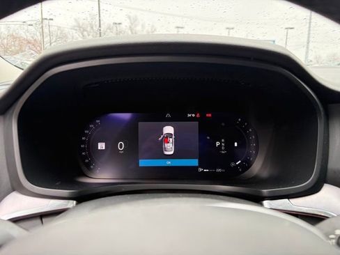 Used 2024 Volvo S60 B5 Core image 25