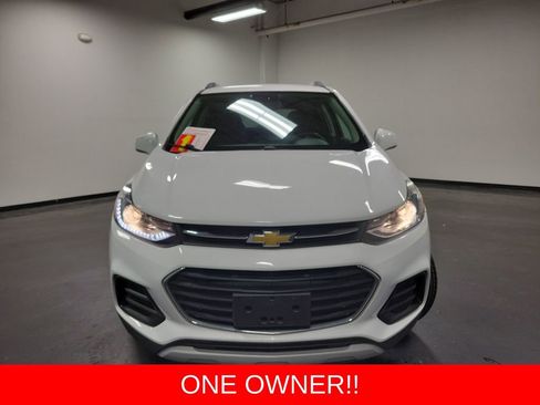 Used 2019 Chevrolet Trax LT image 2