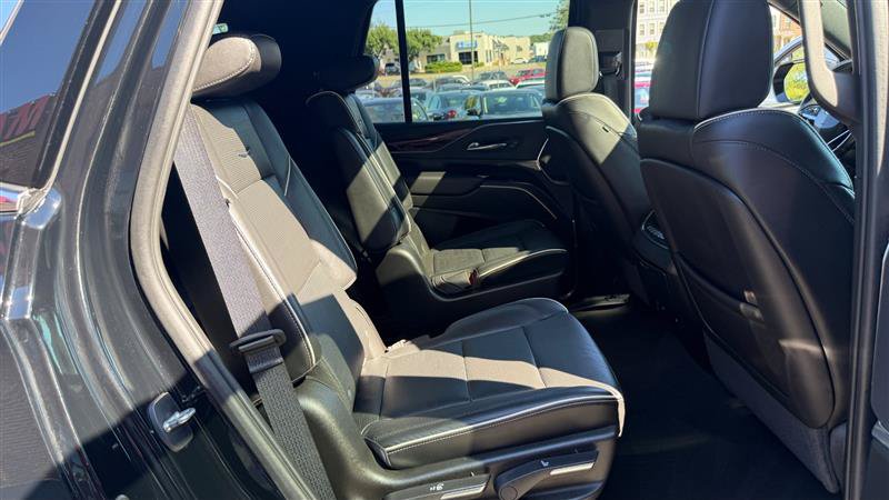 Used 2021 Cadillac Escalade Premium Luxury w/ Driver Assist Tech Package AWD/4WD image 9