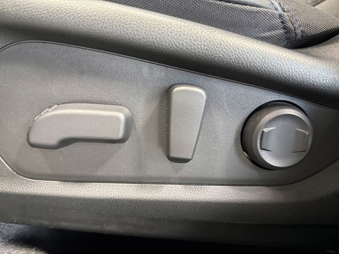 Certified 2025 Subaru Forester Premium image 20