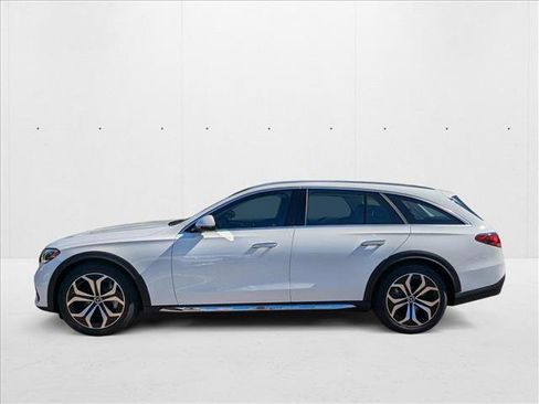 New 2025 Mercedes-Benz E 450 4MATIC All-Terrain Wagon image 5
