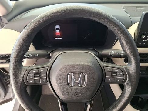 Used 2023 Honda HR-V LX image 21