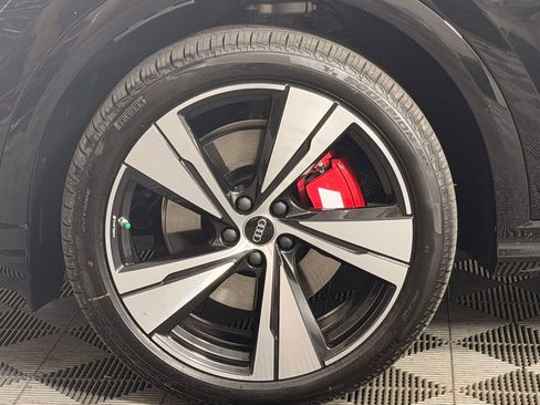 New 2026 Audi SQ5 Premium Plus AWD/4WD image 6