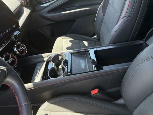 Certified 2025 Chevrolet Blazer EV RS AWD/4WD image 23