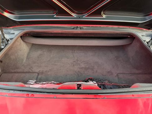 Used 2006 Chevrolet Corvette Convertible w/ Preferred Equipment Group image 34