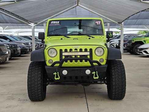 Used 2017 Jeep Wrangler Unlimited Sport w/ Quick Order Package 24S AWD/4WD image 2