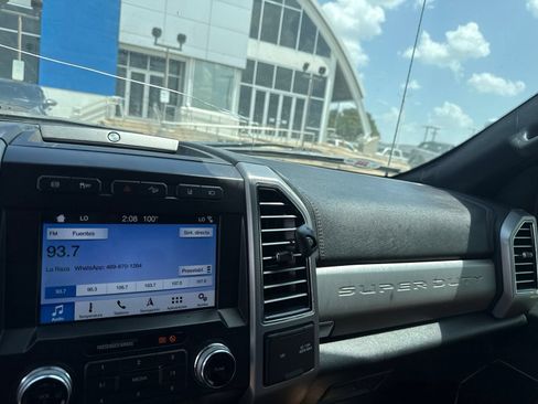 Used 2019 Ford F350 Platinum w/ Platinum Ultimate Package AWD/4WD image 30