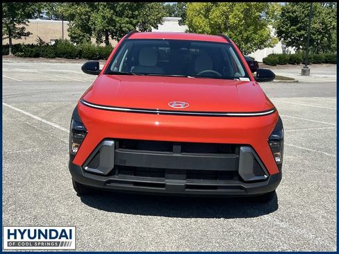 New 2027 Hyundai Kona SEL Sport FWD image 2