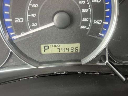 Used 2011 Subaru Forester 2.5X Limited w/ Popular Equipment Group 7B AWD/4WD image 17