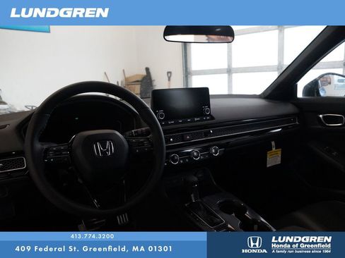 Used 2025 Honda Civic Sport image 16