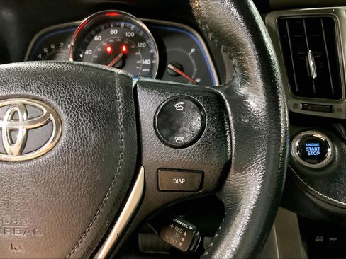 Used 2015 Toyota RAV4 Limited image 24