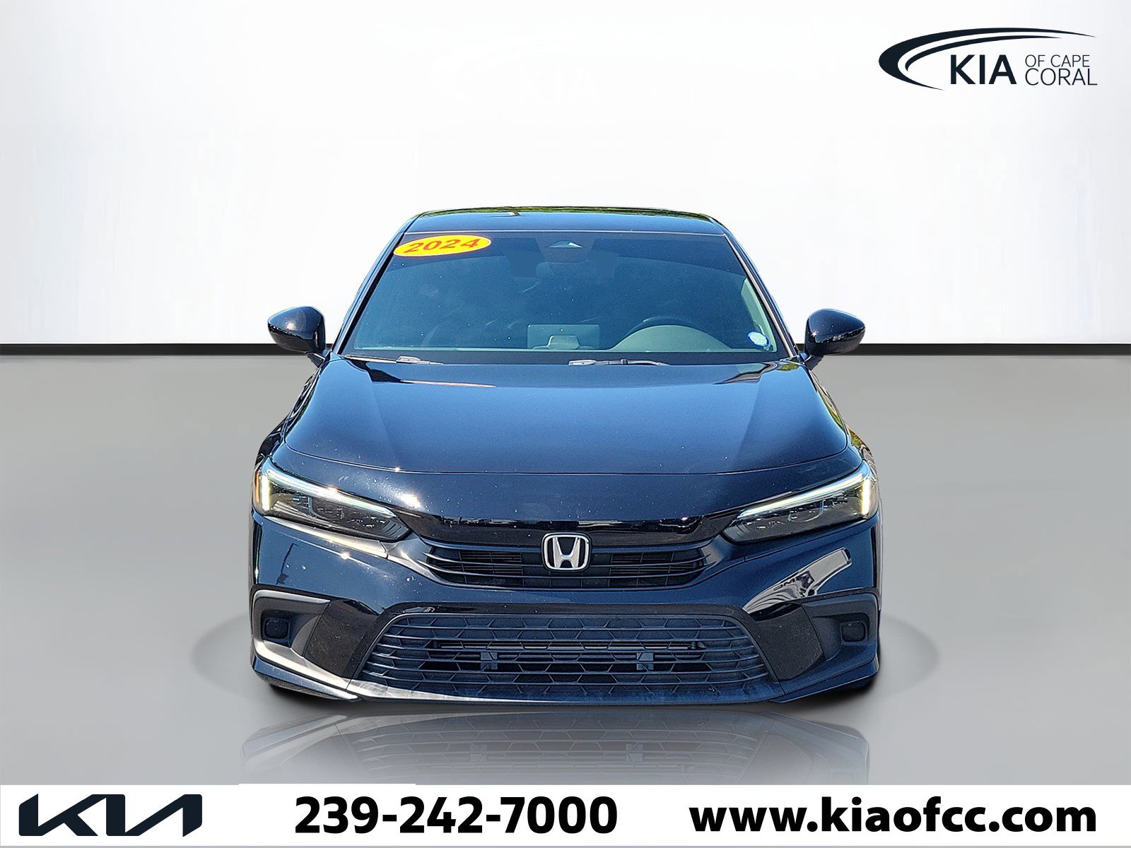 Used 2024 Honda Civic Sport image 2
