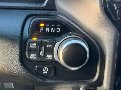 Used 2023 RAM 1500 Big Horn AWD/4WD image 29