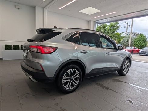 Used 2021 Ford Escape SEL w/ Technology Package image 12