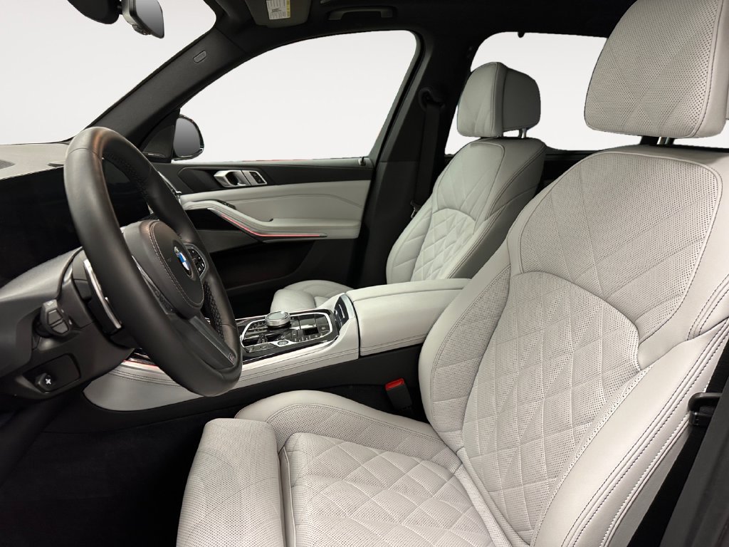 Used 2024 BMW X5 xDrive40i w/ Executive Package AWD/4WD image 9