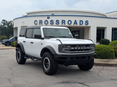 Used 2023 Ford Bronco Big Bend w/ Sasquatch Package