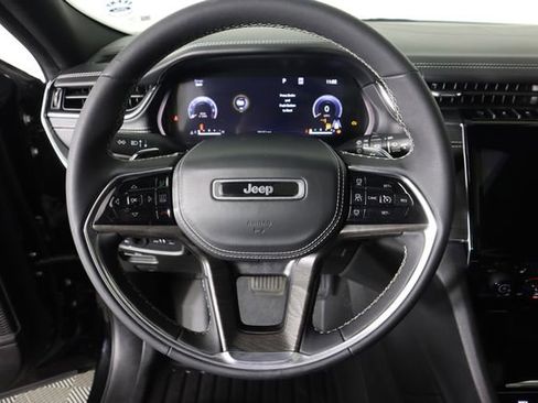 Used 2023 Jeep Grand Cherokee L Overland image 44