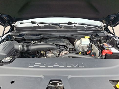 Used 2019 RAM 1500 Big Horn AWD/4WD image 29