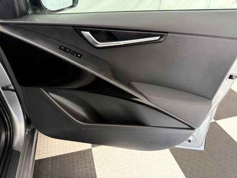 Used 2025 Kia Niro Wind w/ Wind Preserve Package FWD image 23