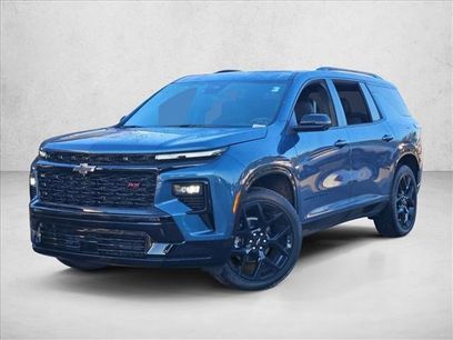 Used 2025 Chevrolet Traverse RS