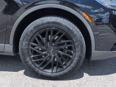 Certified 2022 Lincoln Corsair FWD w/ Equipment Group 101A image 11