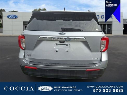 Certified 2022 Ford Explorer XLT image 5