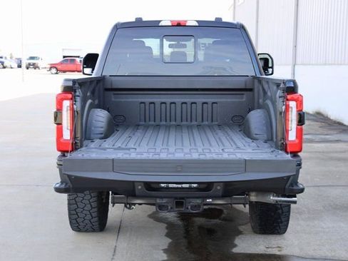 Used 2025 Ford F250 Platinum image 8