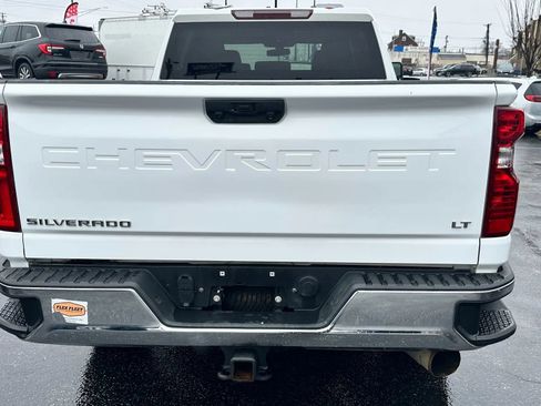 Used 2021 Chevrolet Silverado 2500 LT w/ Fleet Comfort Package image 6