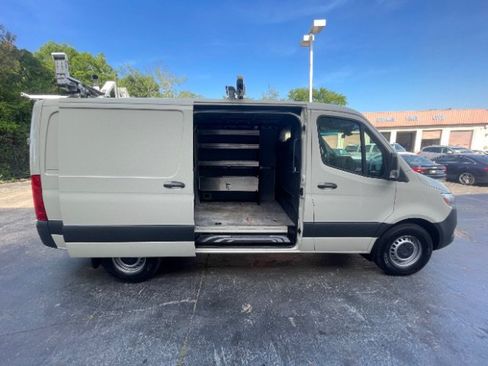 Used 2023 Mercedes-Benz Sprinter 2500 image 17